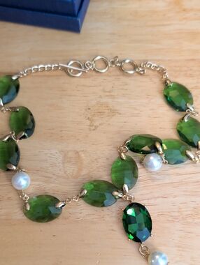 Green Crystal and Pearl Statement Necklace - Unbranded